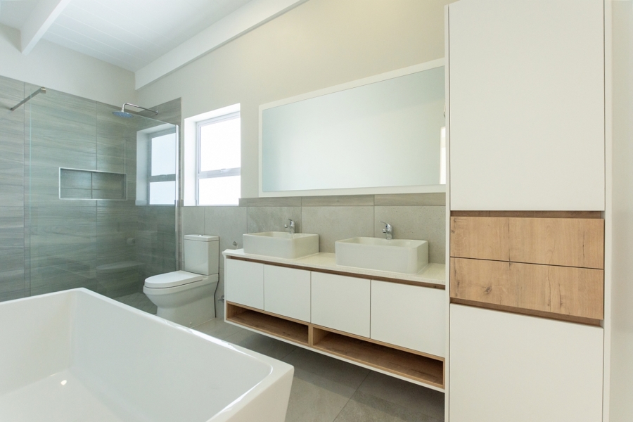3 Bedroom Property for Sale in Lampiesbaai Western Cape
